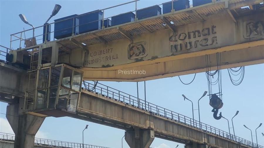 De inchiriat hala industriala, pod rulant, macara - 4