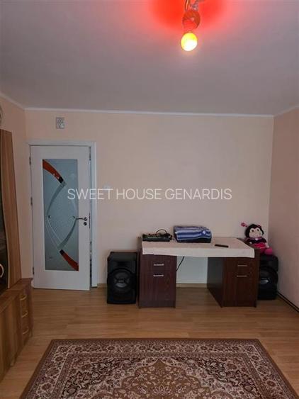 Apartament cu doua camere et 1 Tractoru - 7