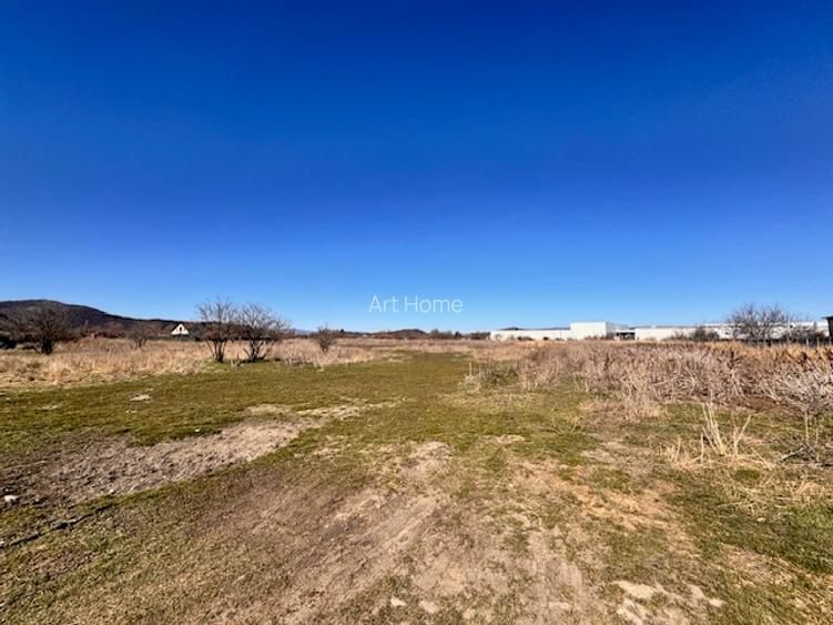 Teren intravilan Zona Rezidentiala In Plina Dezvoltare - 3