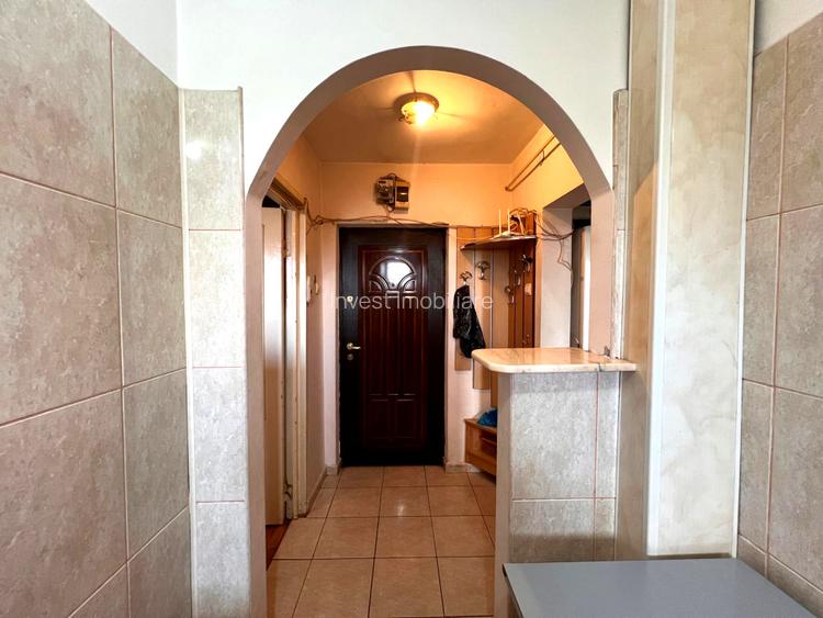 Apartament 2 camere-Tătărași Sud- Ideal pentru locuit sau investiție - 3