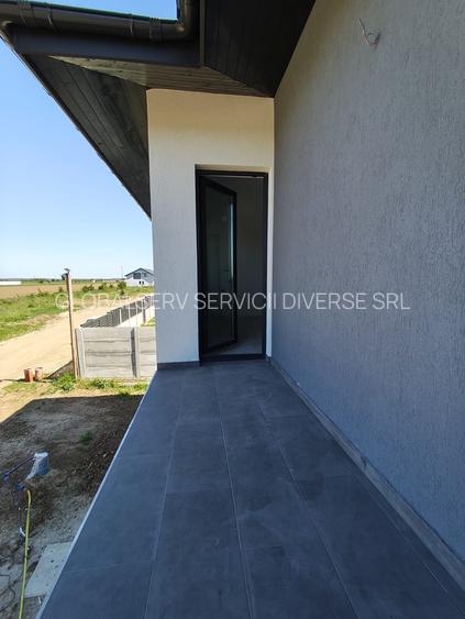 FARA COMISIOANE casa cu 4 camere P+1+pod 2 placi terasa curent 380v LA CHEIE - 32
