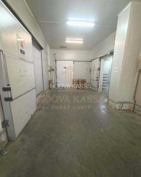 Investitie comerciala versatila  - 6967 mp + teren 5289 mp - 7