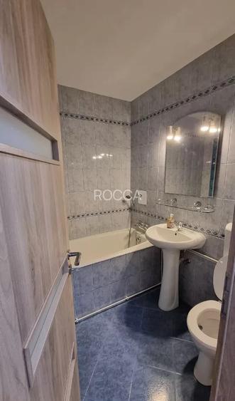 Apartament de 3 camere, 72 mp, balcon închis, două băi, Stefan cel Mare - 7