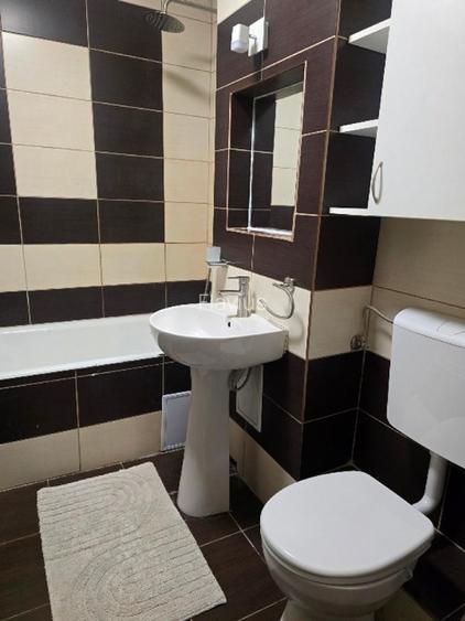 Apartament renovat, lângă Golden Tulip, decomandat, modern - 10
