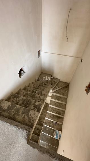 Duplex Modern, 5 camere 177mp construiți , Buftea str Independentei  - 7