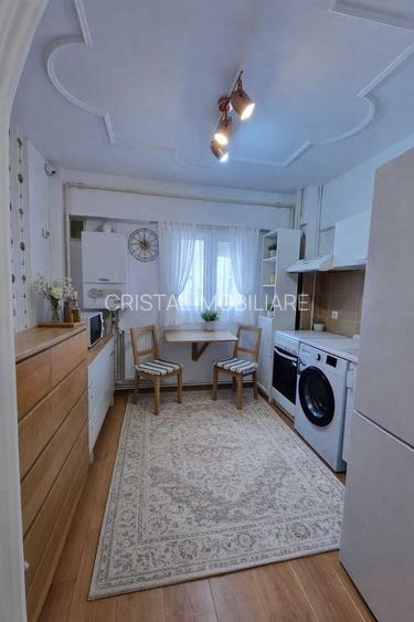 Apartament luminos 2camere, cu vedere la parcul Tineretului. Cu Centrala proprie - 4