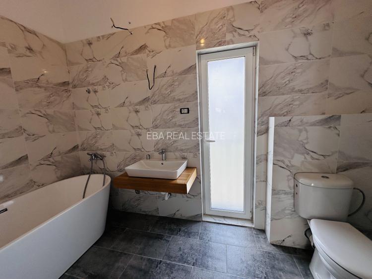 Super Vila în Roșu , 161 mp construiti, 2 garaje acoperite , duplex Apeductului - 15