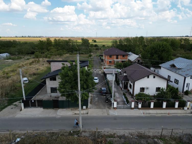 Teren intravilan 650 mp, utilități  - 3