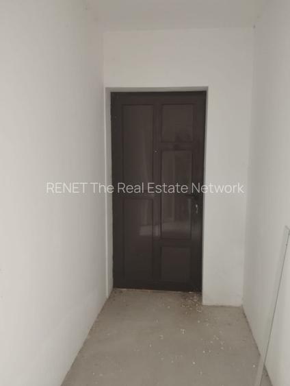 SE VINDE CASA IN CALUGARENI 5 camere, teren 600mp - 13