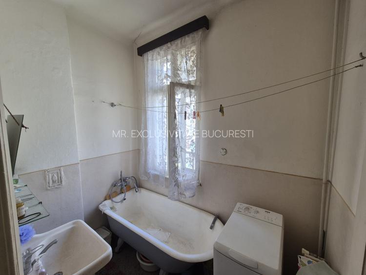 Apartament sic intr-un bloc vila interbelica - 11