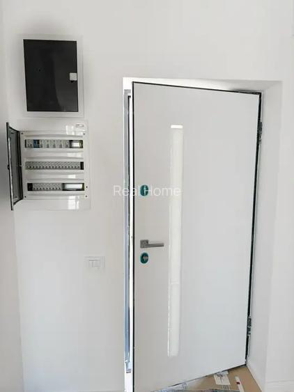 Vila / STB / 140 mp util / 0 comision / parcuri /  Mai 2026 - 8