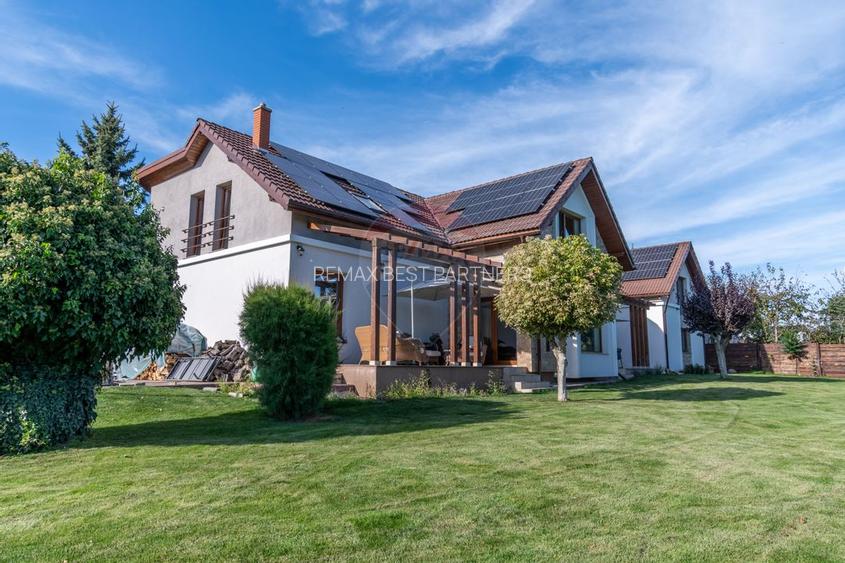 Proprietate exclusivista de vanzare: 2 case | 9 camere | 2000 mp teren - 21