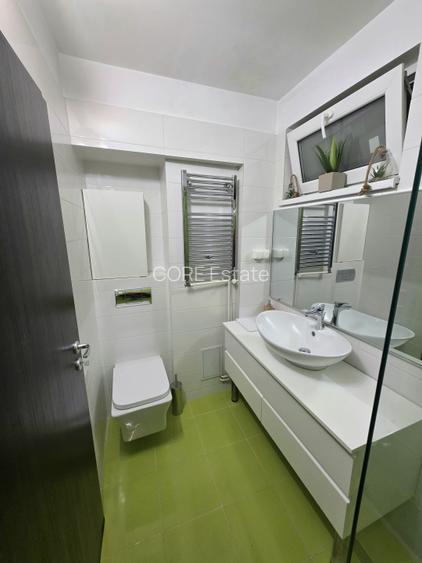 De vanzare 3 camere la Sala Palatului, gata de mutat, fara risc seismic - 18