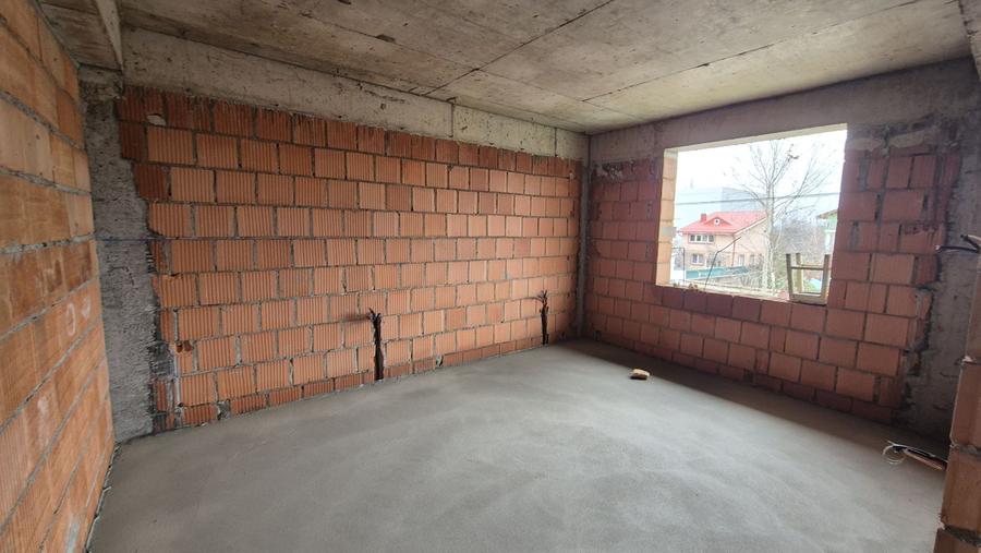 Casa P+1 - 228 mp + teren 668 mp - Mogoșoaia