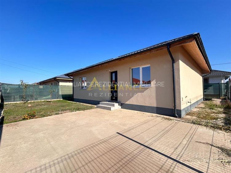 Casa individuala mobilata si utilata-3 camere-pod-beci - 2