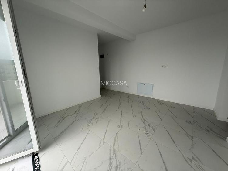 Bloc Nou. Etaj 2. Braytim. Bucatarie inchisa. - 3