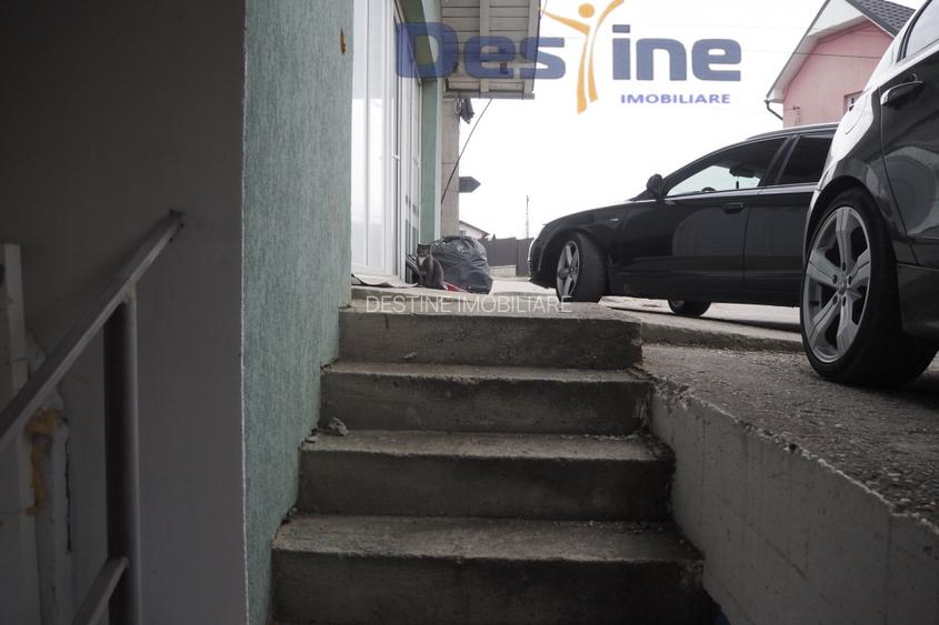 VAND SPATIU COMERCIAL PLUS 2 SPATII TIP GARAJ,INCLUSE, DEJ - 5