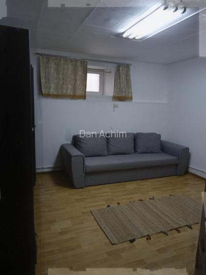 Inchiriez garsonieră București, Piața Victoriei, direct proprietar - 8