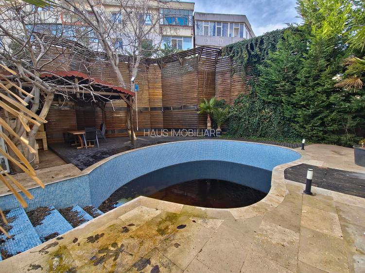 Vilă unică de vânzare piscina  zona Stadion - 9