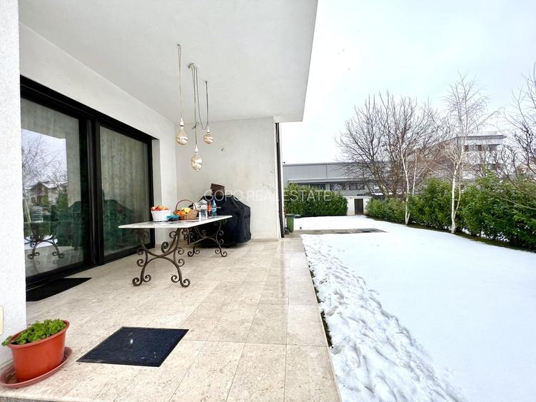 Proprietate deosebita suprafete generoase 580 mp teren 2076 mp - 17