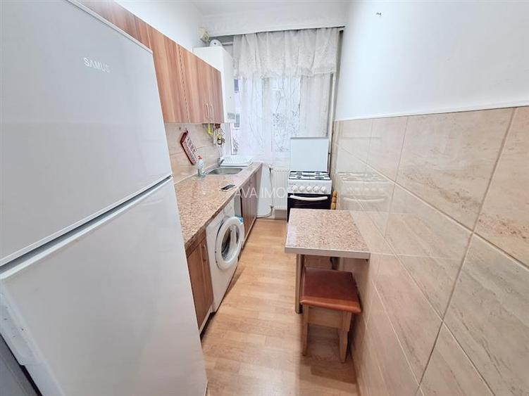 Apartament 2 camere, mobilat si utilat, etaj 2, zona Cora - 12