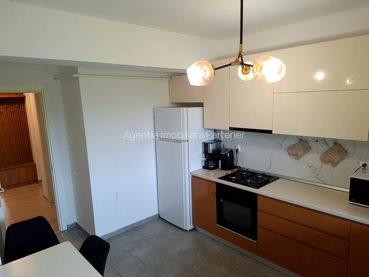 3 camere Pitești , mobilat / utilat / PARCARE , finisaje superioare ! - 19