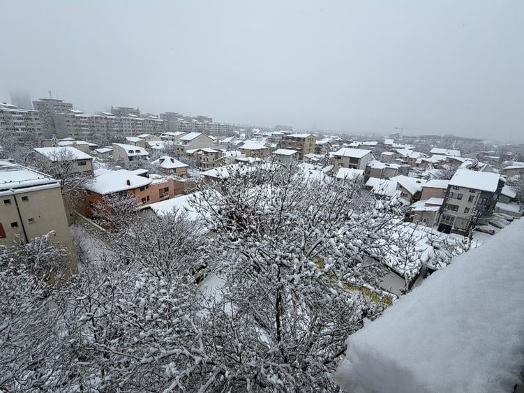 Apartament 2 camere,vis-a-vis de RAR, langa metrou 1 Mai - 9