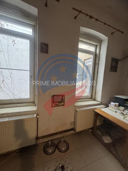 Casă ultracentrală, stradală – ideală pentru birouri sau spațiu comercial - 5