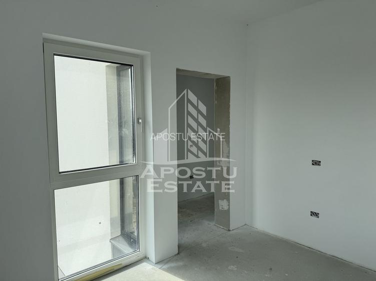 Duplex  modern despartit prin camera tehnica - 5