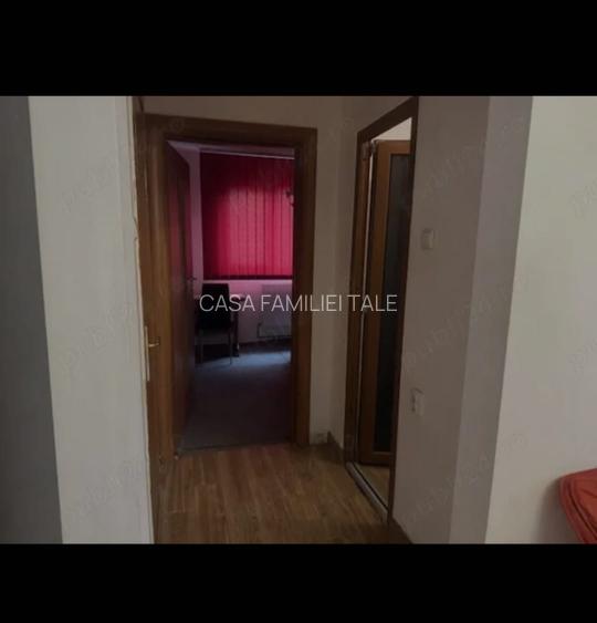 !! 3 camere .. etaj 2 ...str Bucuresti...Zona Take Ionescu - 3