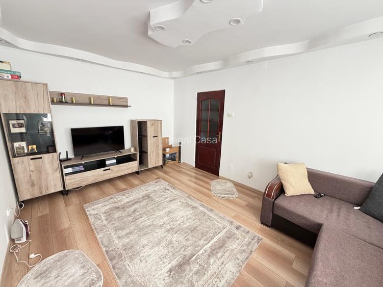 Apartament 2 camere zona Podu Ros - 9