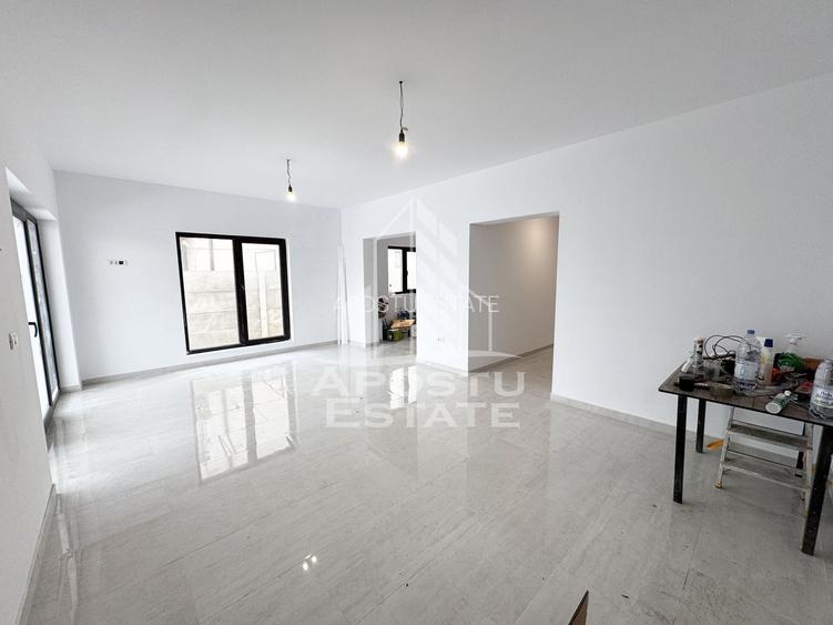 Duplex cu 5 camere si 3 bai, complet finalizat, disponibil imediat. - 4