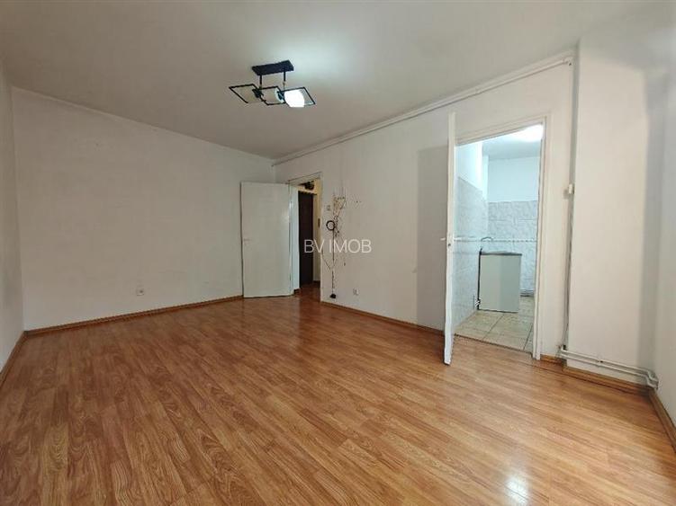 Inchiriem Garsoniera, Nemobilata, Neutilata, Astra-Zorilor - 2