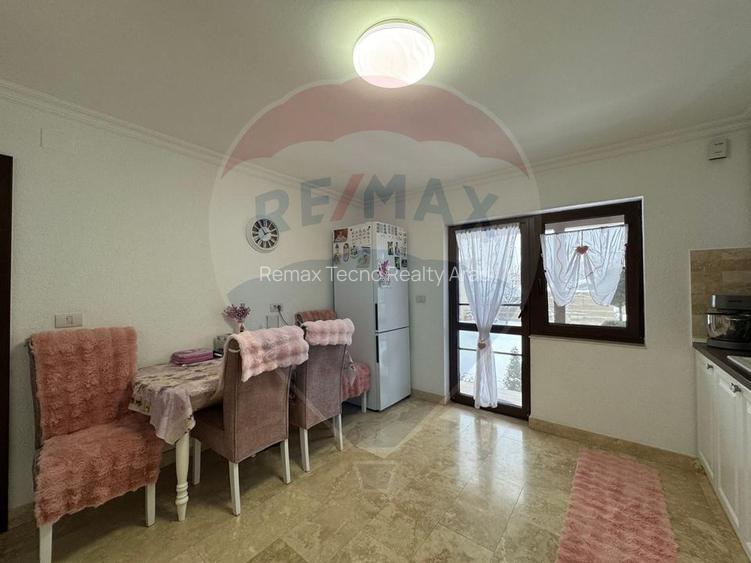 Casă / Vilă cu 4 camere de vânzare în zona Bujac-Arad - 6