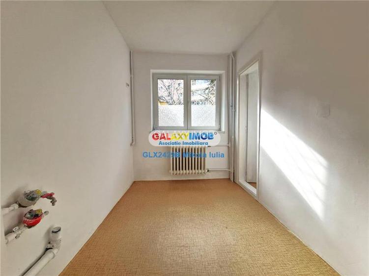 Apartament 3 camere decomadat 2 min Metrou Lujerului - 5