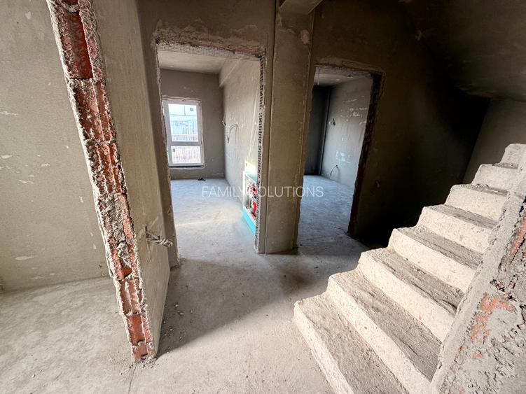 Casa noua P+1+M 6 cam. Util 164mp. Teren 250mp - 17