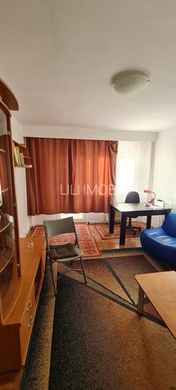 Vand apartament 3 camere zona Garii - 5
