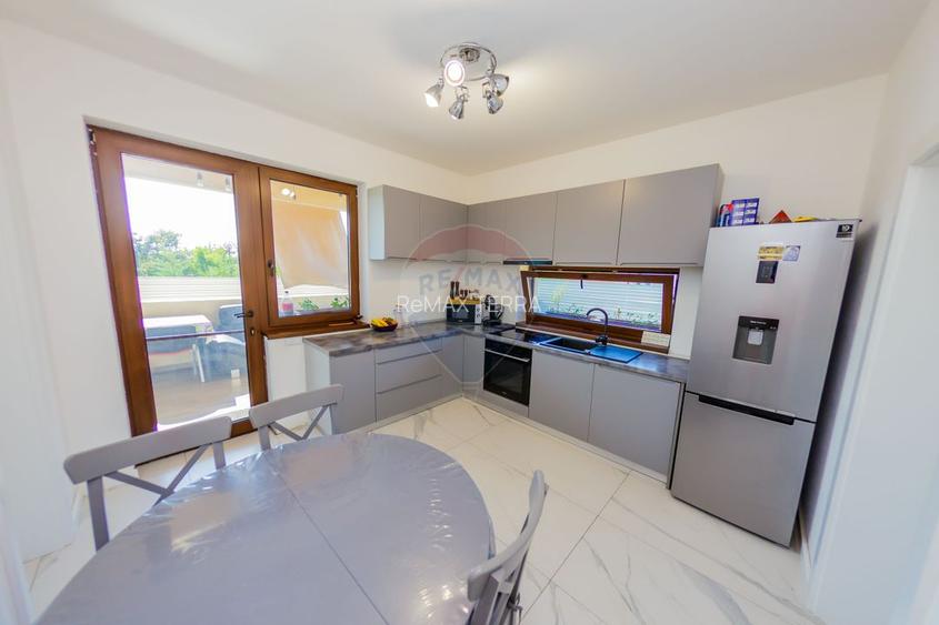 Casă super finisata de vanzare în sat Sasar / schimb cu Apartament - 12