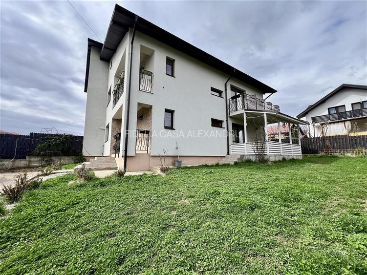 Proprietate unica cu 4 camere si 2 bai, de vanzare in Valea Adanca - 3