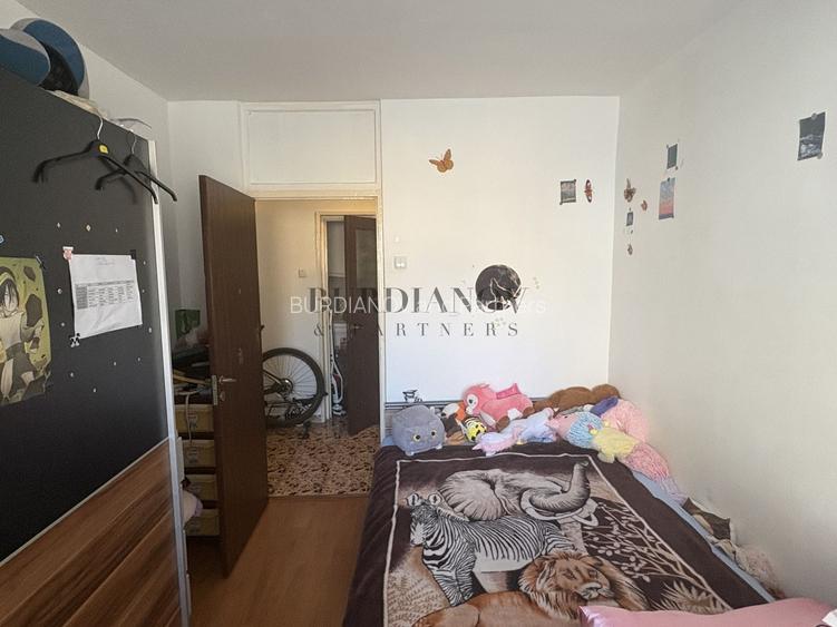 Apartament cu 3 camere - Centrala termica - Rahova - Calea Ferentari 8 - 11