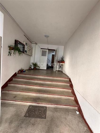 Tatarasi - Oancea, 2 camere decomandat, 57mp, etaj 2, bloc din 1987, liber - 5