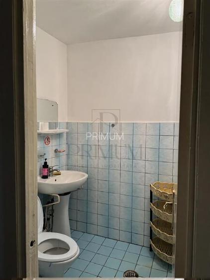 GIROCULUI - PARTER INALT - 3 CAMERE - 2 BAI - BALCON - CENTRALA PROPRIE - CLIMA - 3