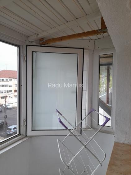 Apartament spatios 2 camere - zona BCR - etaj 3/3 - 66 mp - orientat Est si Vest - 9