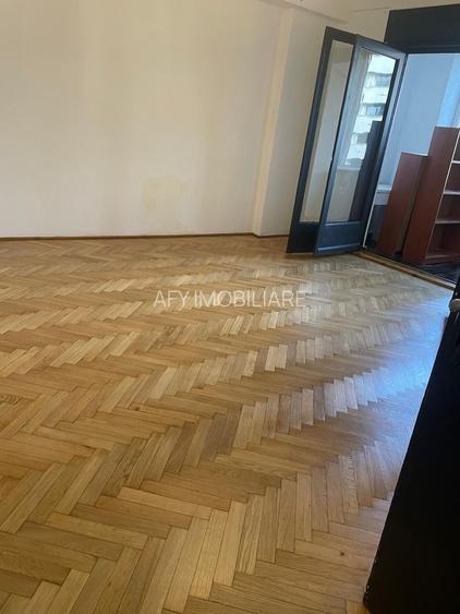 De vanzare Apartament 4 camere, consolidat, Piata Romana ULTRACENTRAL - 3