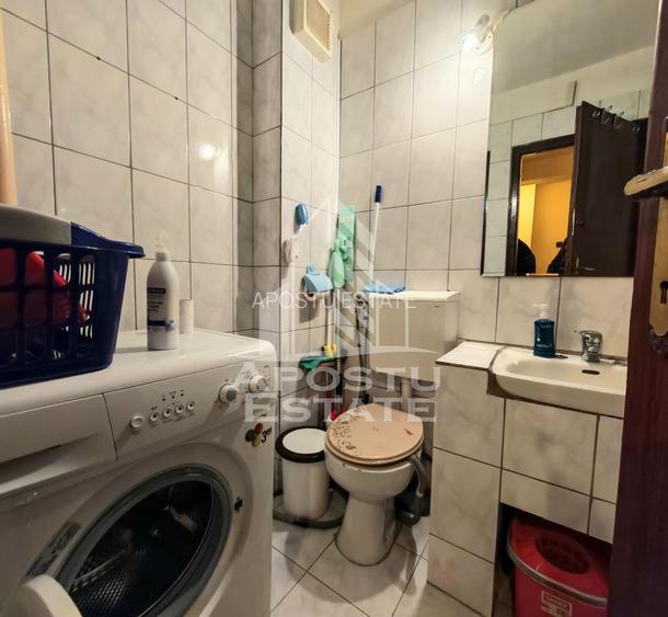 Apartament cu 2 camere, etaj intermediar, zona Circumvalatiunii - 7