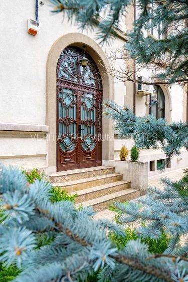 Vila  cu prestanta de inchiriat Cismigiu Calea Victoriei, curte generoasa - 2