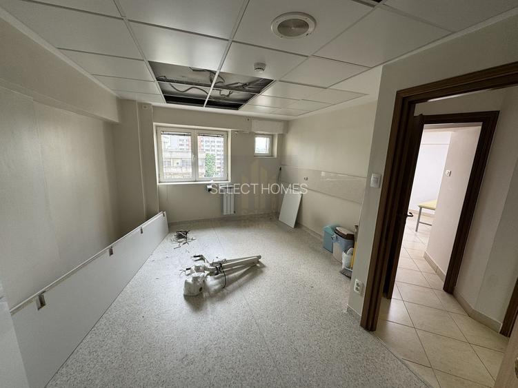 Spatiu de birouri de inchiriat | pretabil cabinet medical *P-ta Unirii* - 23