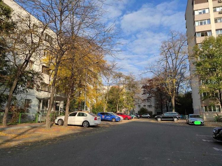 Vanzare apartament 3 camere superb | Titan | bloc 4 etaje reabilitat | 70mp util - 21