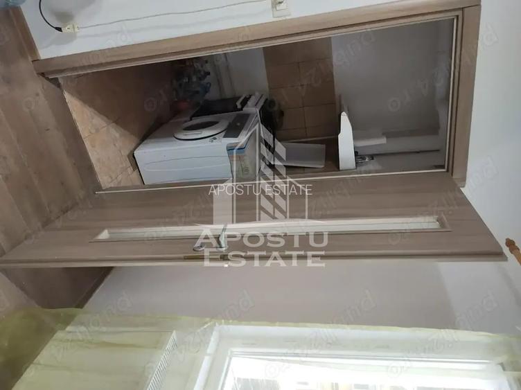 Apartament 3 camere semidecomandat zona Sagului - 2