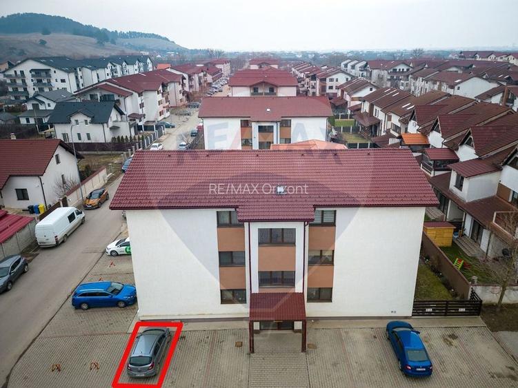 Apartament modern - investitie 375E/chirie - 10